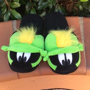 Martian Slippers Size 9.5